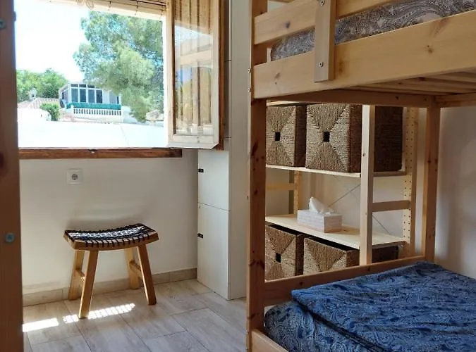 Hostel Zenia *