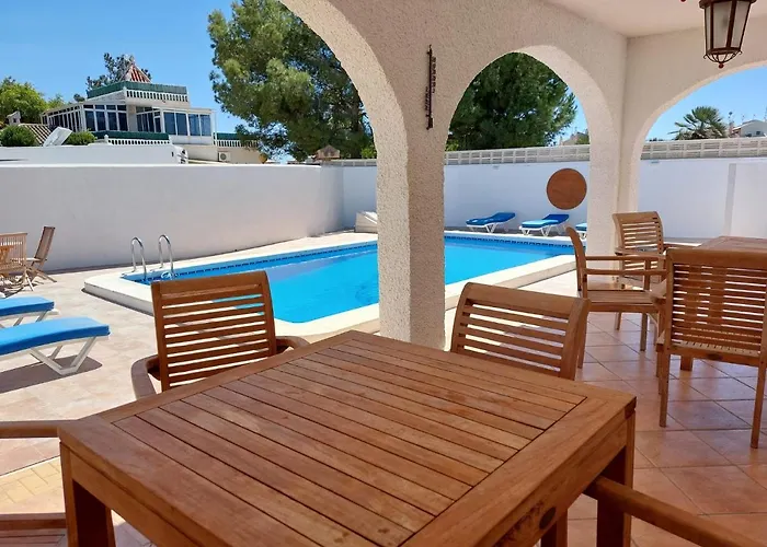 Zenia Hostel Playa Flamenca