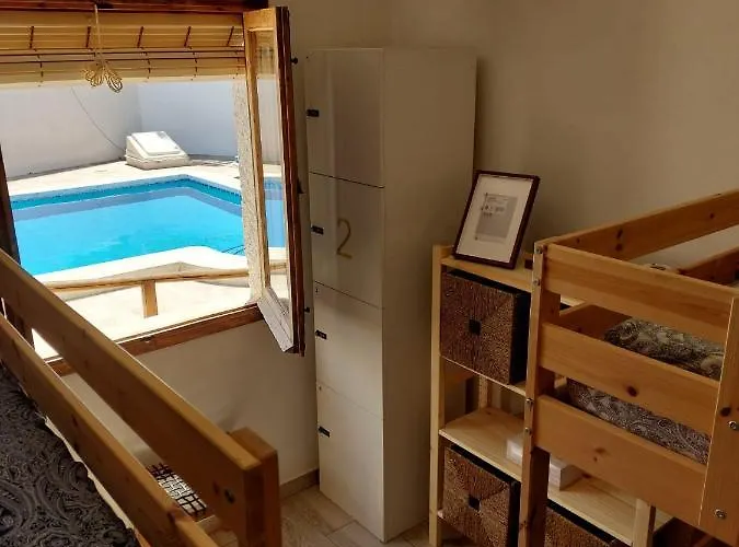 Hostel Zenia