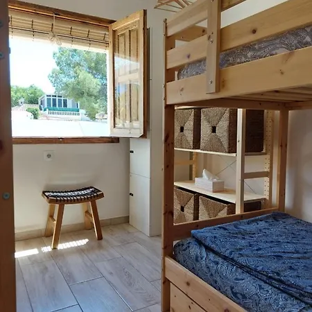 Hostel Zenia *