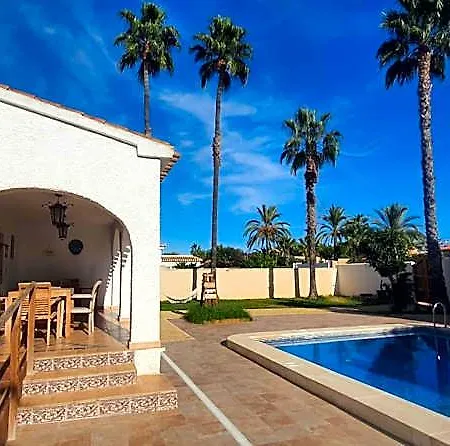 Zenia Auberge de jeunesse *